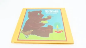 Mooncake by Frank Asch 1983 Hardcover Book Weekly Reader Children's Book Club - Picture 1 of 16