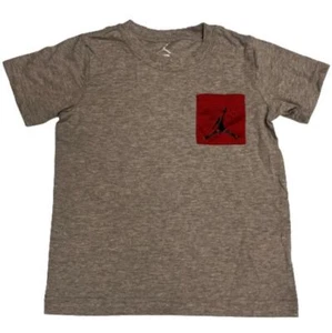 Nike Boys 7 Jordan Jumpman Short Sleeve T-Shirt DK Gray Heather Red Mesh Pocket - Picture 1 of 8