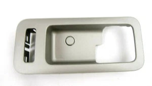 Ford 6H6Z-5422620-AAA Front Door Handle Bezel Right - Picture 1 of 2