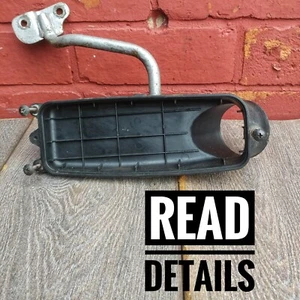 HYOSUNG GV125 GV250 FRONT RIGHT Air Filter Box MOUNT BRACKET SIDE COVER HOLDER - Picture 1 of 11