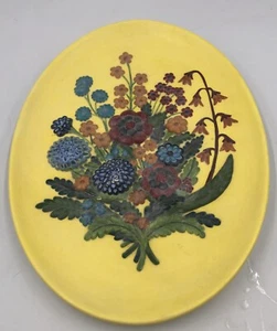 Vintage 1970's Atlantic Mold 3D Ceramic Bouquet Flowers Decorative Plate Yellow - Picture 1 of 7