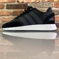 d96608 adidas