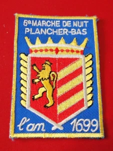 Patch Coat of Arms Sport Fabrics Blue Embroidered 6ème Marche Night Floor Down - Picture 1 of 2