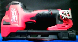 Milwaukee 2448-20 M12 12V kabelloser Li-Ion gebürsteter Kabeltacker - nur Werkzeug - Bild 1 von 6