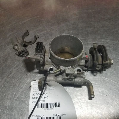 Throttle Body 6 Cylinder Thru 8/92 Fits 90-93 NISSAN PICKUP 1268695 - Imagem 1 de 2