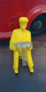 VTG LOUIS MARX CO. 1950'S FIRE ENGINE LADDER TRUCK Toy DRIVER Part - Picture 1 of 8