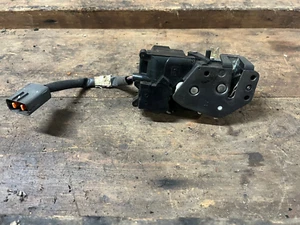RANGE ROVER P38 Latch Catch Lock O/S Off Side Drivers Rear Door Lock 1999 To 02 - Picture 1 of 7