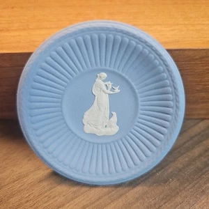 Wedgwood Jasperware 3" Pin Ring Teebeutel Schmuck Tablett blau dekorativ Mini Teller - Bild 1 von 4