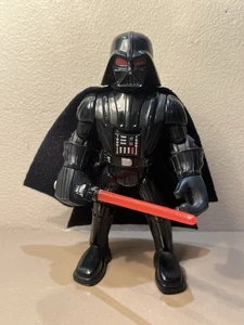 Hasbro 2012 Star Wars Darth Vader Actionfigur beweglicher Arm 5,5 Zoll - Bild 1 von 10