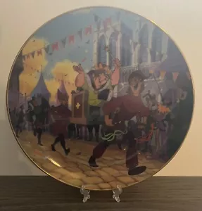 Disney’s The Hunchback Of Notre Dame “Topsy Turvy Parade” Collectible Plate - Picture 1 of 2