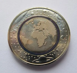 5 Euro Münze "Blauer Planet Erde" 2016, Prägung "G", mit Polymerring - Bild 1 von 2