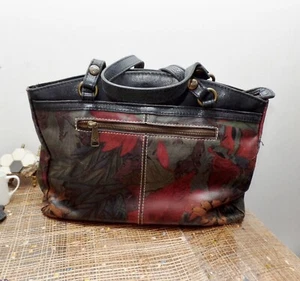 Patricia Nash Italian Leather Floral Shoulder Bag - Picture 1 of 17
