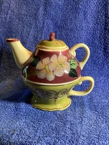 Juego de tetera y taza apilable vintage “Tea For One” diseño floral Barnes & Noble - Imagen 1 de 15