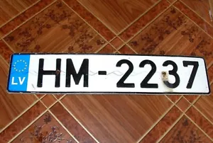 MATRÍCULA DE VEHÍCULO DE AUTOMÓVIL ESTADO DE LETONIA - HM 2237 - Imagen 1 de 2