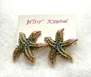 BETSEY JOHNSON GOLD TONE CRYSTAL STARFISH STUD EARRINGS - Picture 1 of 1