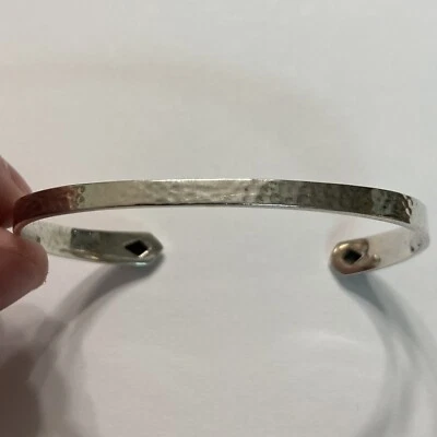 SILPADA STERLING SILVER DARK BLUE STONE BANGLE CUFF BRACELET HAMMERED 11 GRAMS — 第 1/4 张图片