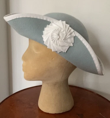 Women's Handmade Wool Felt Blue Tricorn Hat with White Petersham Cockade 21 1/2" - Image 1 of 4