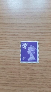 GB MNH MINT Scotland 5p Regional Machin Definitive Combine postage - Picture 1 of 1