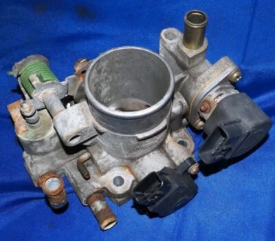 Nissan Sentra 200SX 1995 1996 1,6 L MT carrocería del acelerador del motor OEM  Foto 1 de 2