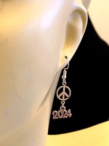 2024 New Years Eve Day Peace Sign Dangle Hook Earrings Silvertone Jewelry 1.75" - Picture 1 of 5