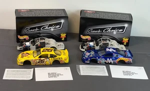 2 Hot Wheels 1:24 Diecast #44 KYLE 1999 Grand Prix TOY STORY 2 WOODY/BUZZ Nascar - Bild 1 von 22