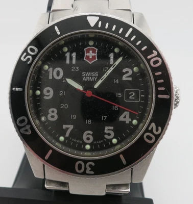 Vintage Victorinox Swiss Army Lancer 100 Quartz Watch - New Battery - Image 1 of 4