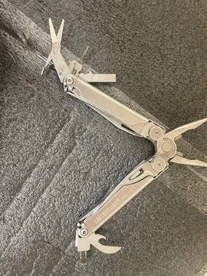 LEATHERMAN WAVE pocket mult-tool (R7A014774) - Image 1 of 4