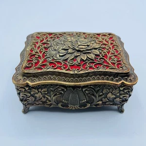 Medal Ornate Silver Tone Finish Jewelry Trinket Box Red Velvet Inside. - Picture 1 of 10