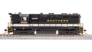 Broadway Limited 7545 HO Scale SOU EMD GP35 Tuxedo Scheme Diesel DCC #2681 - Picture 1 of 5