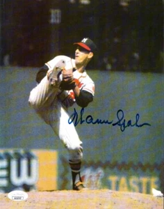 Warren Spahn Signed Autographed 8X10 Photo Braves Wind-Up JSA AU16747 - Picture 1 of 2