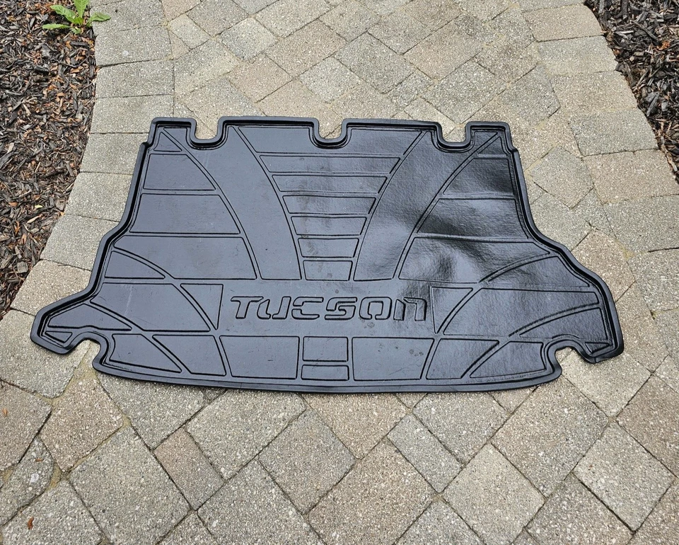 Bandeja alfombrilla de goma para área de carga trasera Hyundai Tucson 2006-2009 00281-T8P00 OEM Foto 1 de 4