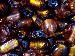 Foil/Glass Beads Browns 100g Asst Jewellery Spacer DIY Jewelery - Foto 1 di 2