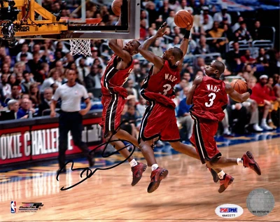 DWYANE WADE PSA/DNA SIGNED 8X10 PHOTOGRAPH MIAMI HEAT AUTOGRAPHED BASKETBALL NBA - Image 1 of 2