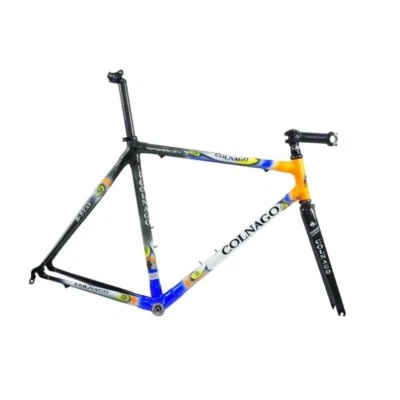 Cuadro COLNAGO C40 2000 superior: 540 mm (C-C) asiento: 565 mm (C-T) 2480 g Foto 1 de 4
