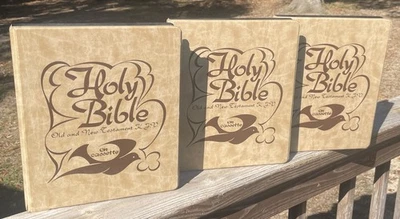 Holy Bible Old & New Testament 48 Cassette Tapes KJV 1983 Alexander Scourby Vtg - Image 1 of 4