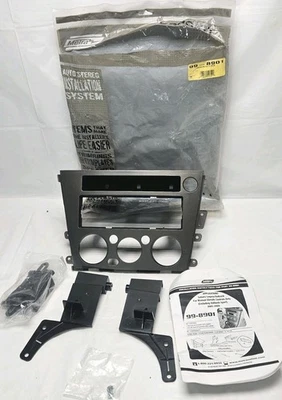 Metra 99-8901 Subaru Legacy/Outback 2005-07 with Manual A/C Control - Image 1 of 4