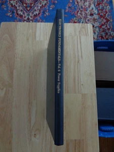 Electronics Fundamentals, Vol 6, Power Supplies HC 1957 - Foto 1 di 1