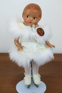 Vintage 1996 Effanbee PATSYETTE Repro Puppe 9" Eistänzerin Skater Outfit - Bild 1 von 7