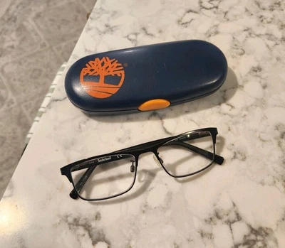 Оправа для очков Timberland TB1547 002 черная прямоугольная с полным ободком 53-17-140 - Изображение 1 из 4