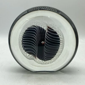 Robert Eickholt weiße Spirale dichroitische Kunst Glasscheibe Skulptur Briefbeschwerer 6" 13 - Bild 1 von 10
