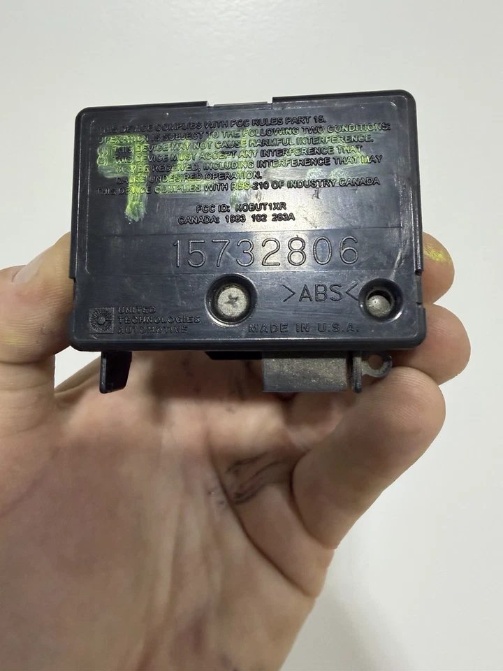 1998-2001 Chevy S10 Silverado GMC Sonoma Sierra Theft-Locking Module 15732806 - Image 1 of 4