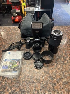 Minolta Maxxum 5000AF Film Camera with AF 50mm + 70-210mm lens Q22 - Picture 1 of 11