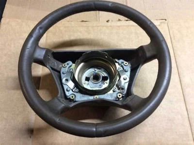 Volante de cuero marrón oscuro para 96 97 98 99 00 Mercedes Benz C280 Foto 1 de 4