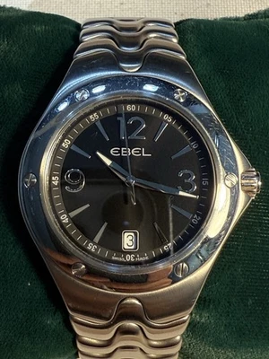 Reloj para hombre EBEL Sport Wave 9955K41 hecho en Suiza cuarzo fecha esfera plateada 40 mm  Foto 1 de 4