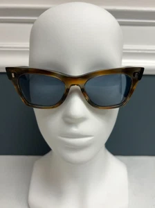 Celine CL40052U 55V Brown Striped Frame Light Grey Lens Cat Eye Sunglasses - Picture 1 of 8