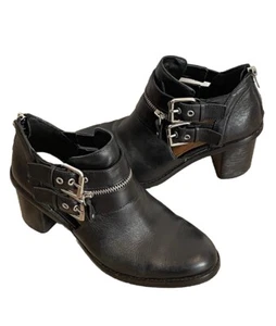 Dolce Vita Women's Clark Black Leather Ankle Boot Buckle Zip Closure Size 7.5 - Picture 1 of 9