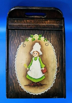 Escritorio de regazo de madera vintage hecho a mano pintado a mano niña elevador superior cabaña arte popular  Foto 1 de 4