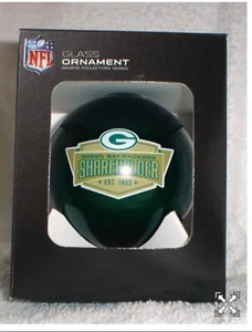 GREEN BAY Packers SHAREHOLDER Green Glass Ball CHRISTMAS ORNAMENT NIB - Picture 1 of 1