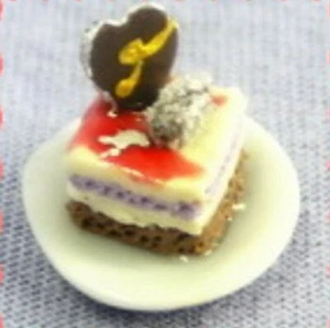 Miniature Dollhouse Accessories HandCrafted Decorated Mini Desserts 1:12th Scale - Picture 1 of 2