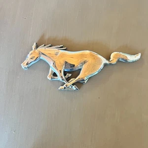 1966 Ford Mustang Galloping Horse Emblem C6ZB-8A224-A OEM Running Pony Ornament - Bild 1 von 13